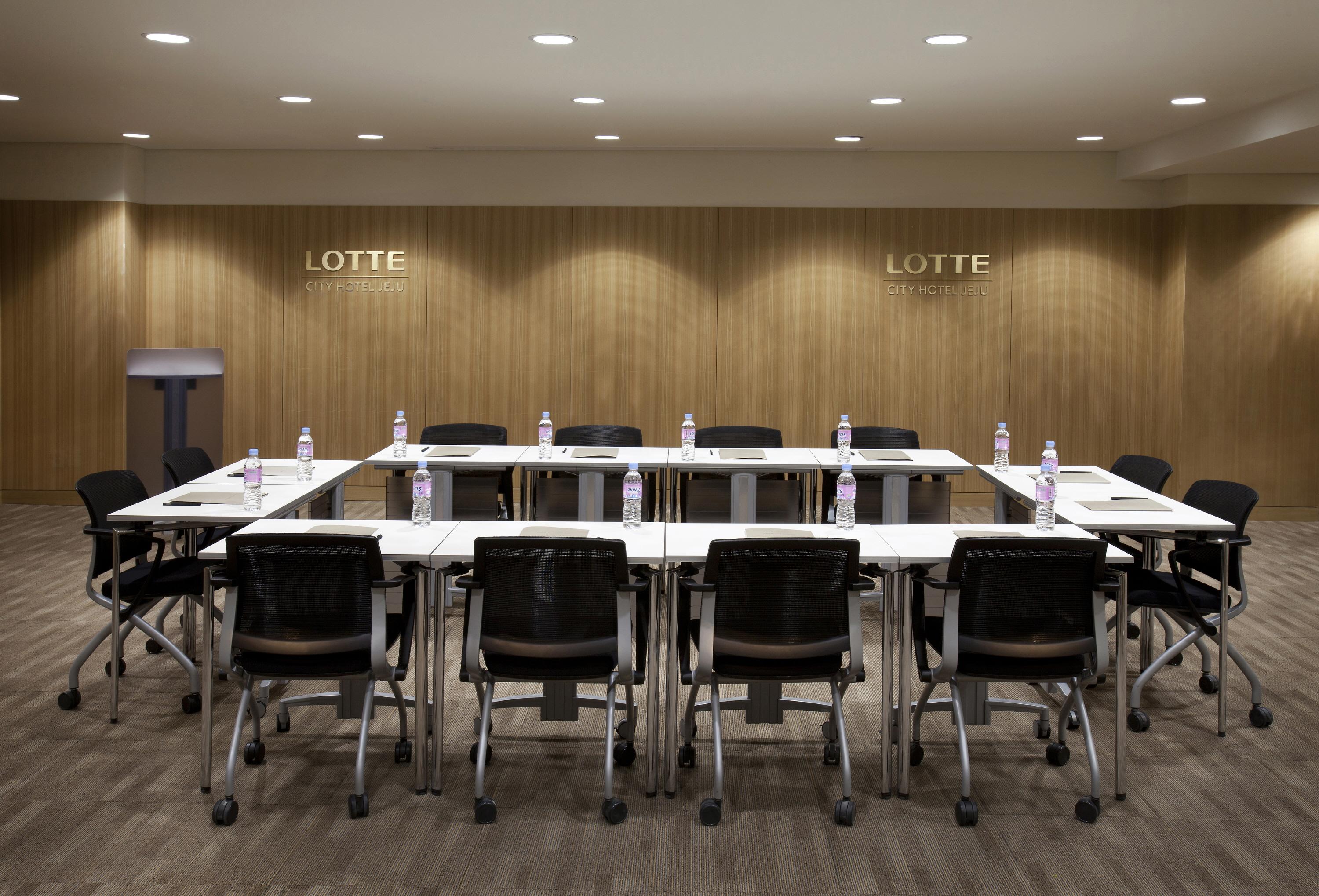 Lotte City Hotel ג'גו מראה חיצוני תמונה
